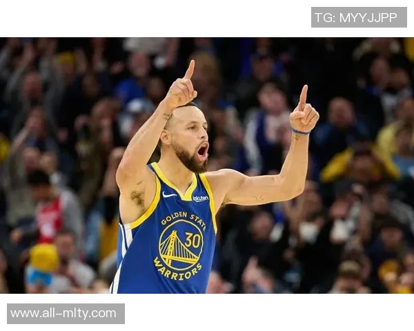 库里分享谷歌折叠手机广告幕后花絮巴特勒奇特造型意外现身引关注