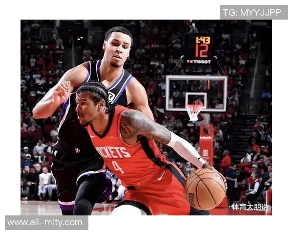 马威与杰伦格林缺席对湖人季前赛布克预计将参与比赛