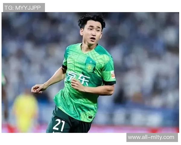 海港队出发海外冬训安永佳与张源共同亮相引关注