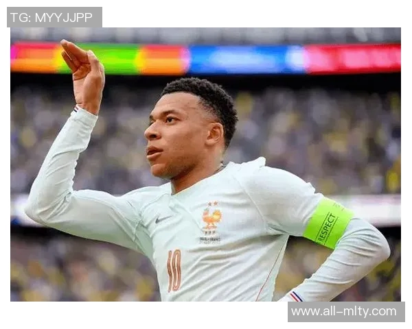 姆巴佩通过法警追讨590万欧欠薪或申请冻结巴黎俱乐部财产 姆巴佩通过法警追讨590万欧欠薪或申请冻结巴黎俱乐部财产